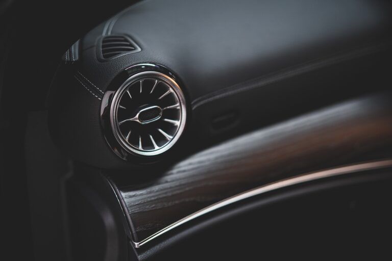 Car Subscription Models: Peer-to-Peer Rentals